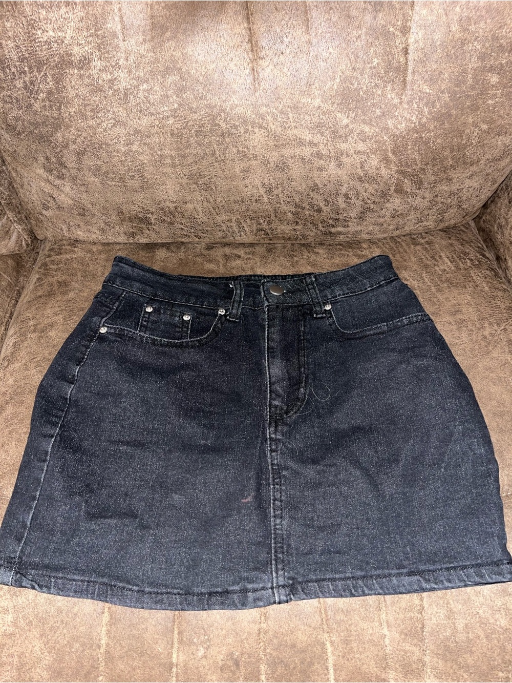 Black Denim Mini Skirt with Classic Five-Pocket Design